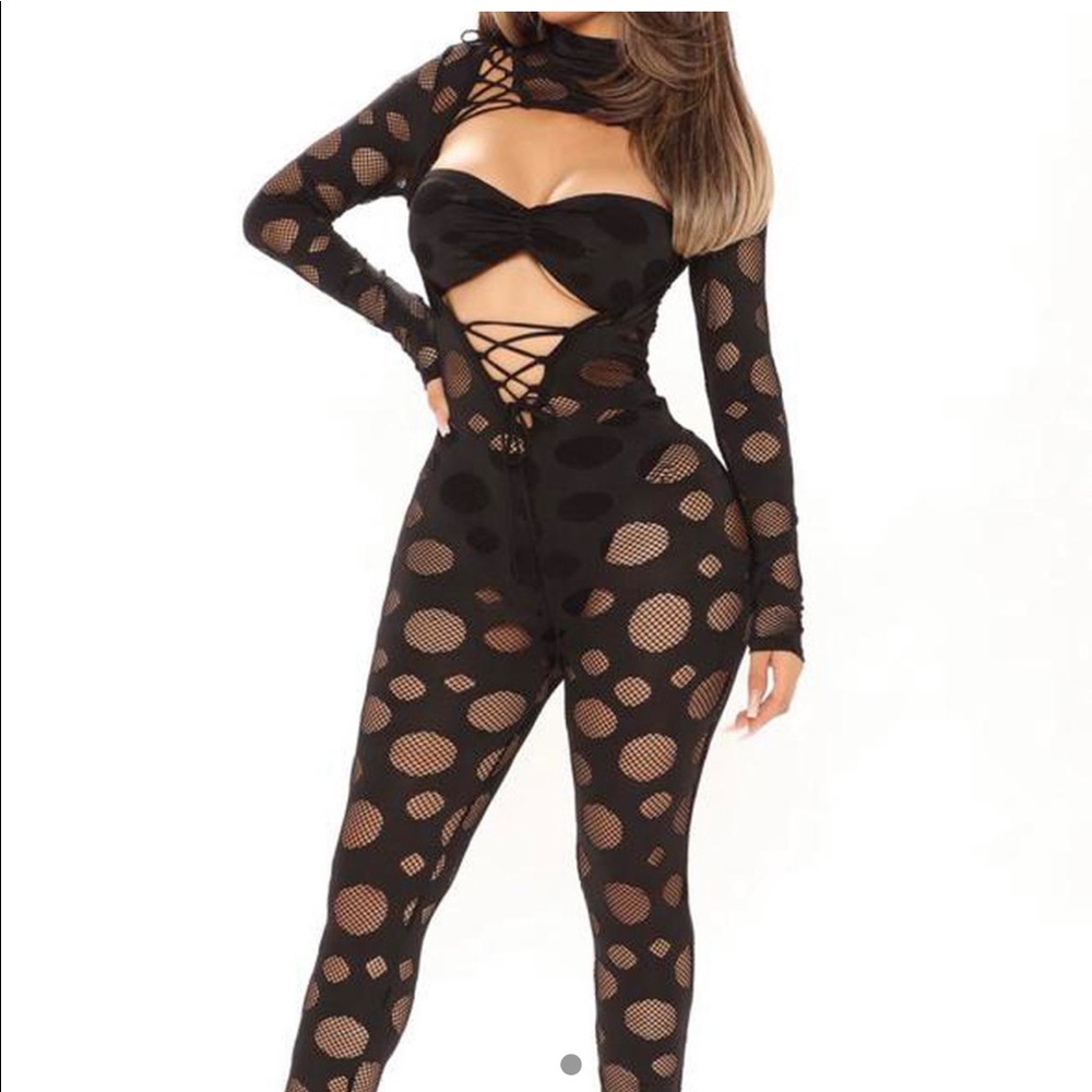 Fashion nova jumpsuit xs